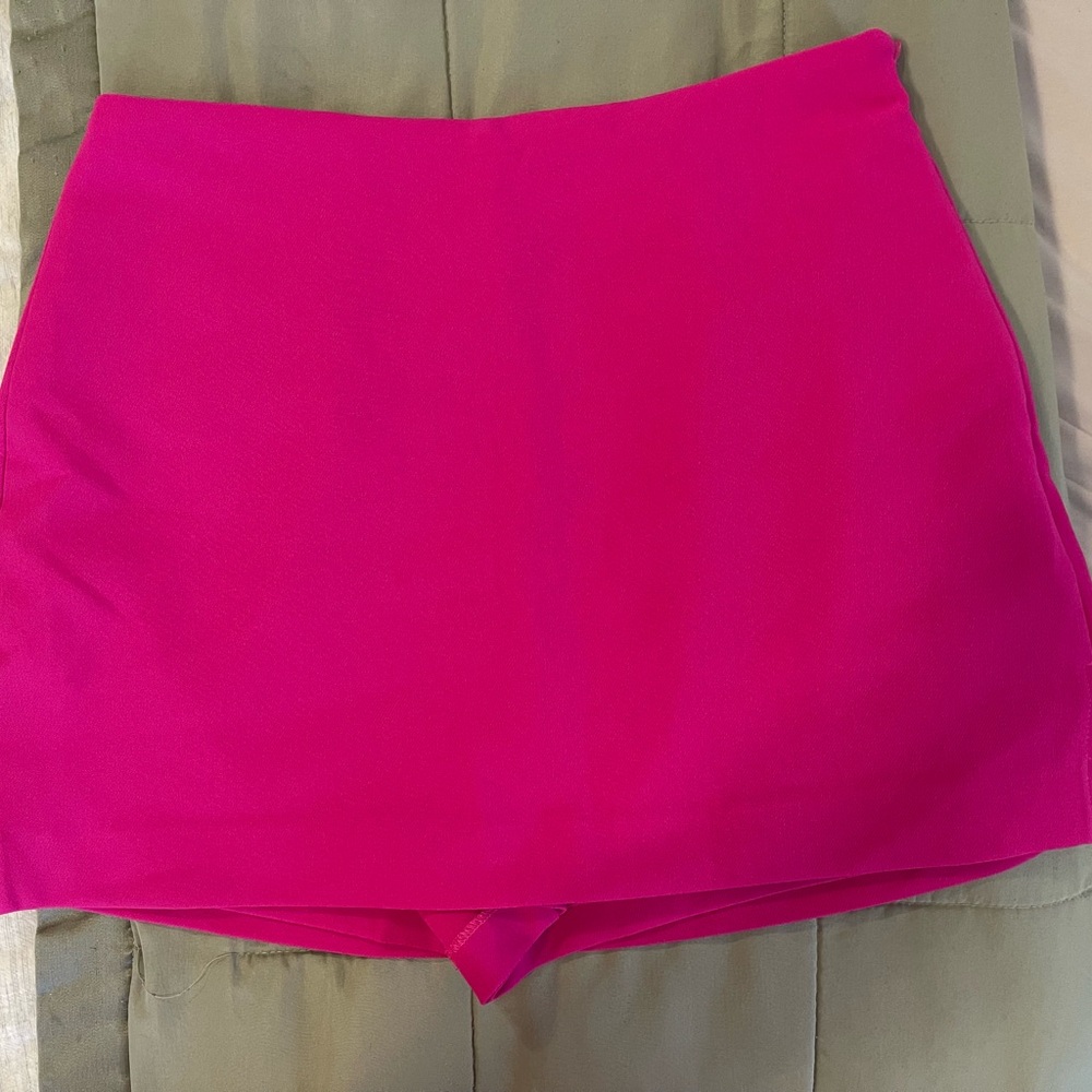 Express Women's Hot Pink Skort